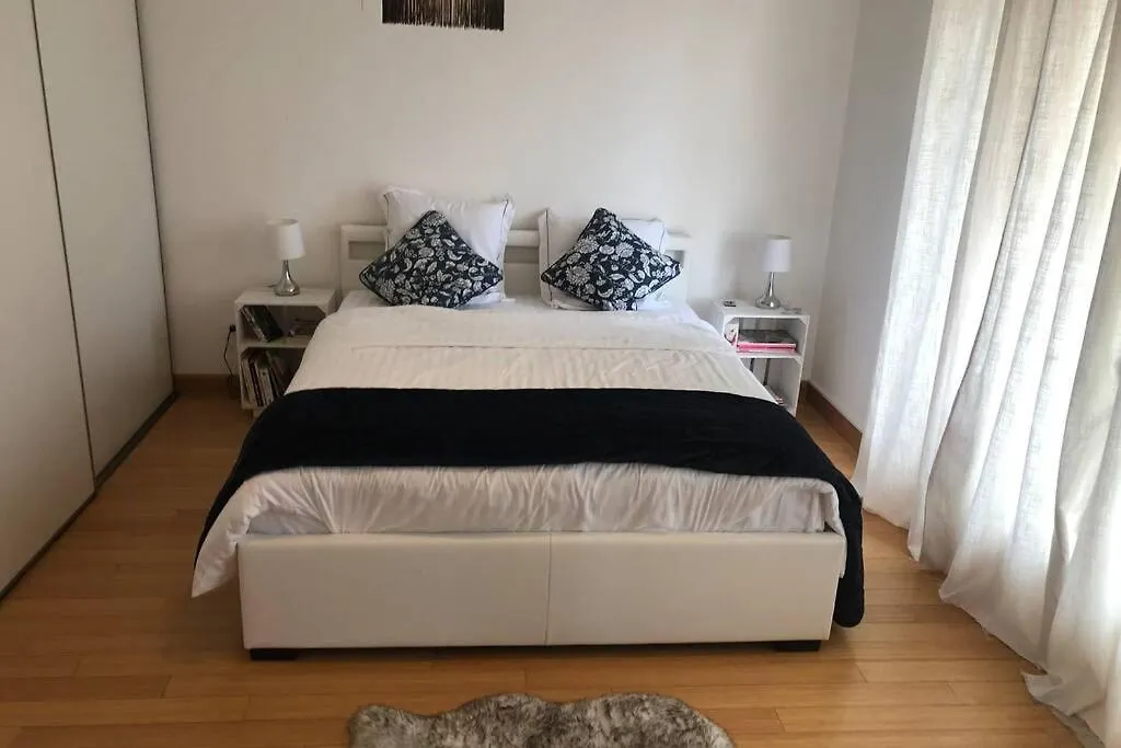 Cyclades Superbe Appartement Avec Piscine Et Terrain Tennis Saint-Julien-en-Genevois 0*,  France